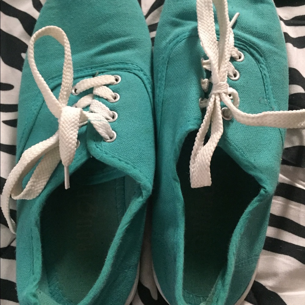 Van like shoes